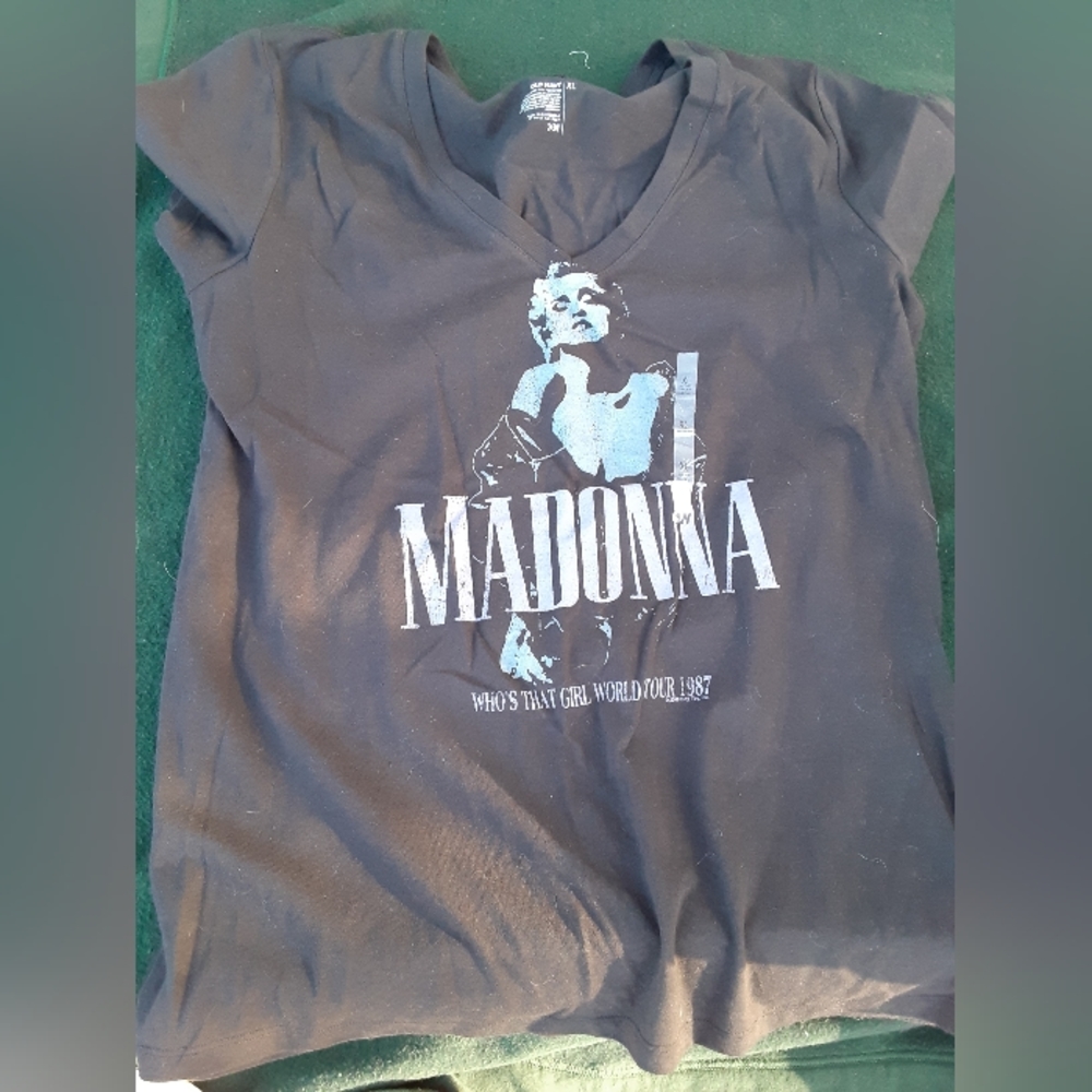 Madonna tee